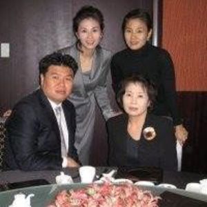 Meet your Posher, Yonghee